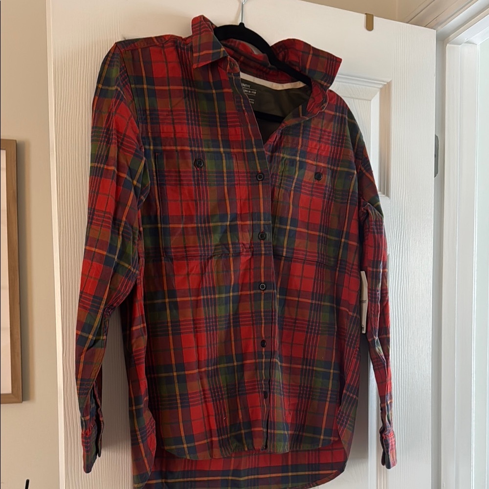 Women’s red plaid flannel NWT